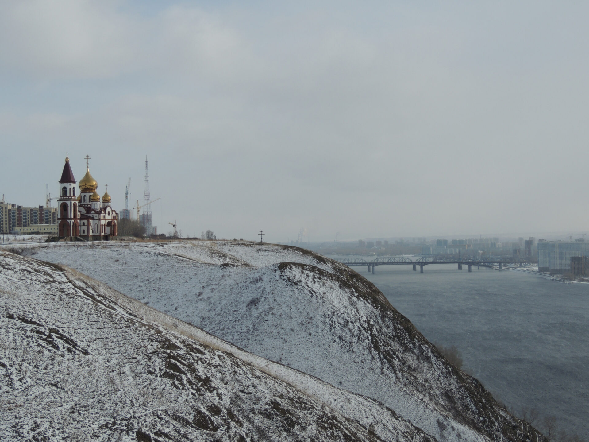 Свято-Успенский монастырь в п. Удачный