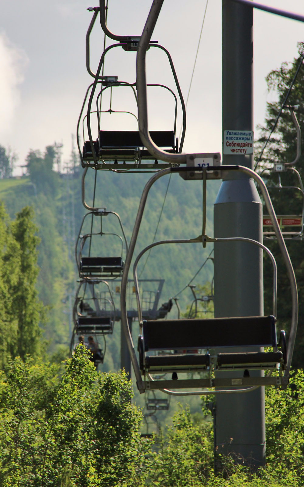 А как выглядит горнолыжка летом? (Абзаково)