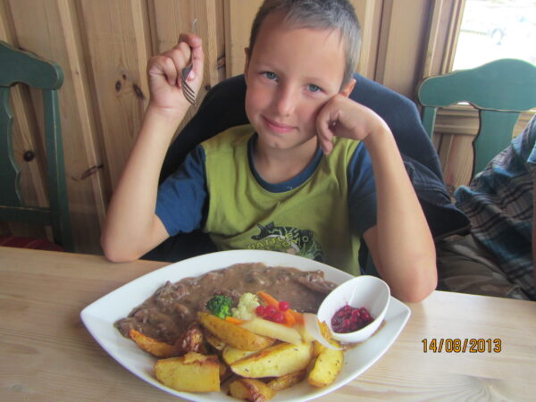 Россия&nbsp;&mdash; Финляндия- Швеция- Дания (Леголенд)&nbsp;&mdash; на&nbsp;пароме в&nbsp;Норвегию- Швеция&nbsp;&mdash; Финляндия&nbsp;&mdash; Россия&nbsp;&mdash; на&nbsp;автомобиле три недели.