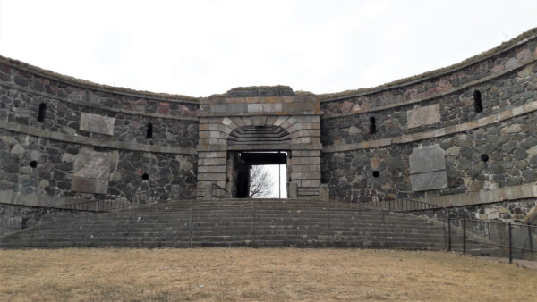 Крепость Суоменлинна (Свеаборг). Крепость Суоменлинна (Свеаборг).