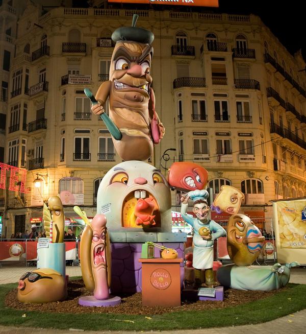 Las Fallas&nbsp;&mdash; весёлое огненное безумие в&nbsp;Валенсии.
