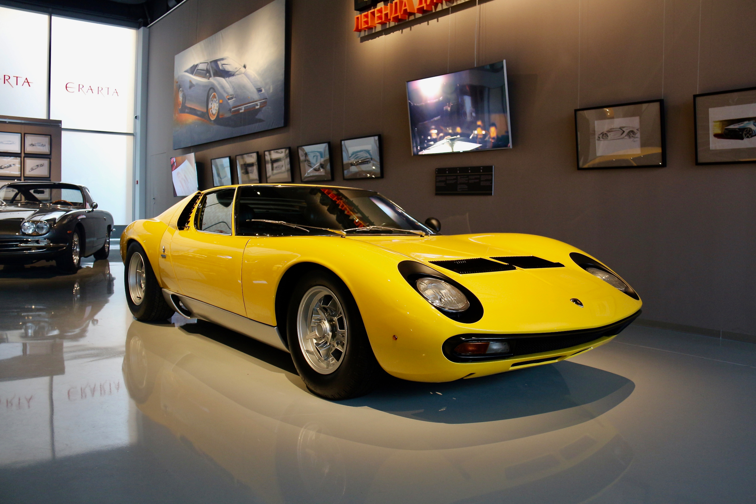 ErARTa. Lamborghini Легенда Дизайна.