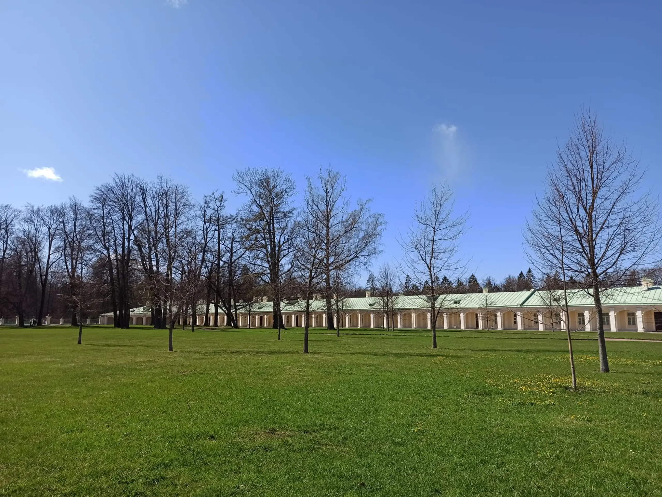 Прогулка по парку Ораниенбаум в Ленинградской области